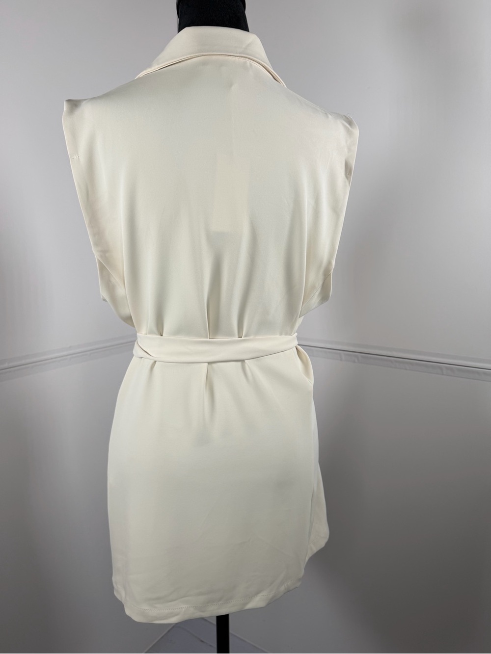 NWT Melloday Ivory Sleeveless Longline Blazer Vest Tie Waist Size Medium - Picture 7 of 11